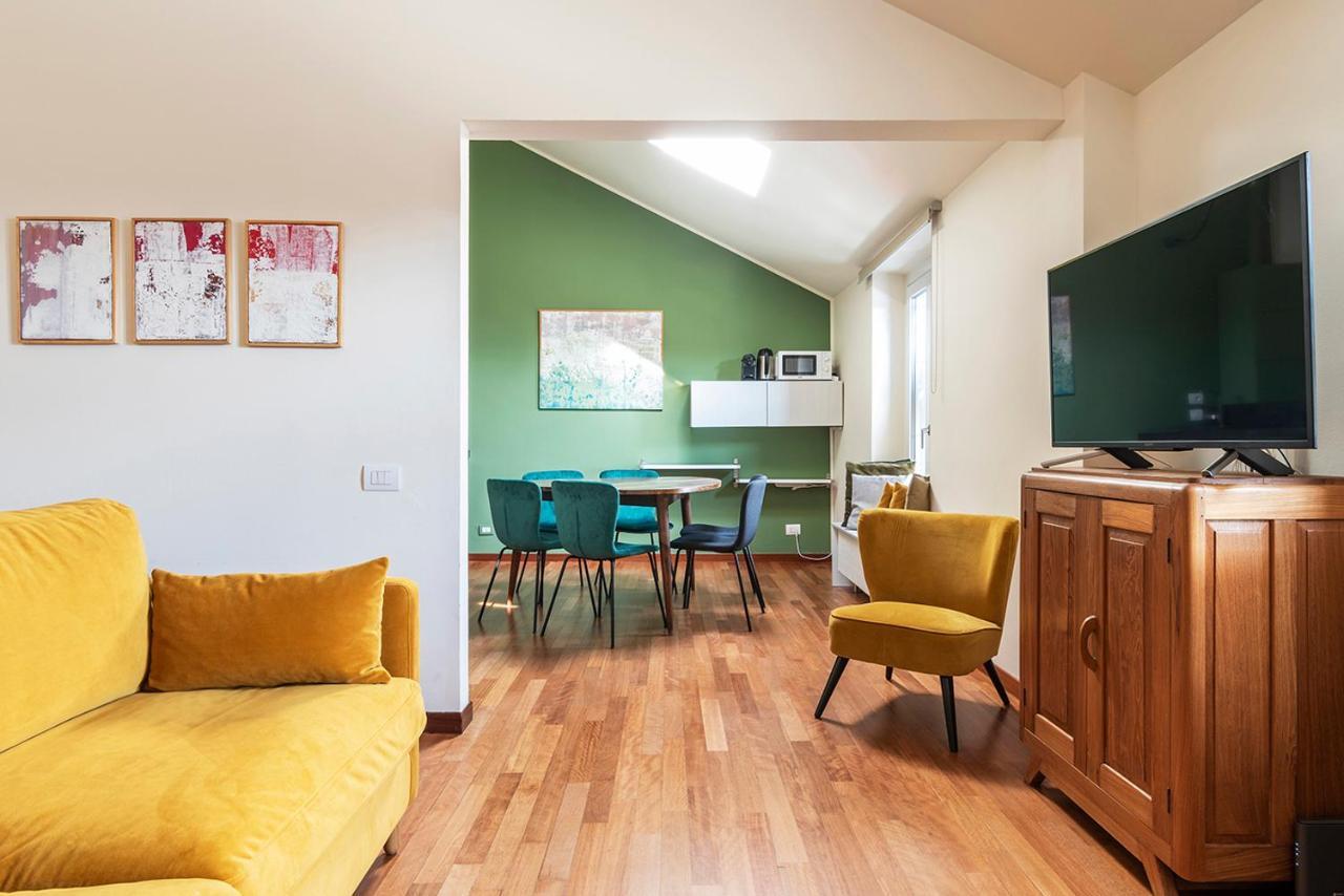 easyhomes Duomo View Milano Eksteriør billede