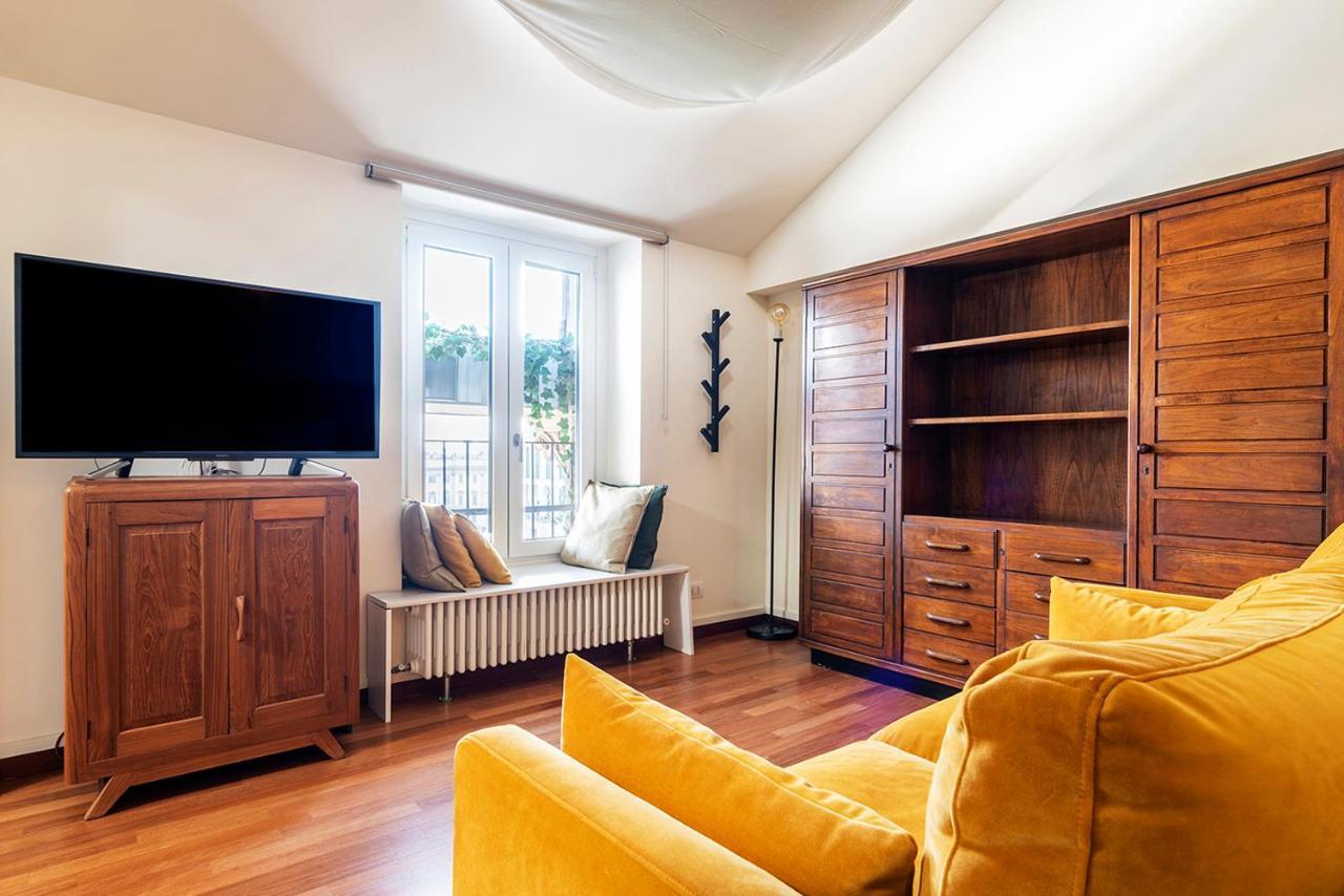easyhomes Duomo View Milano Eksteriør billede